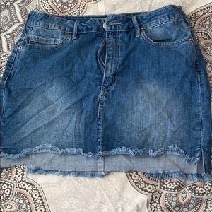 Women Distressed Skirt